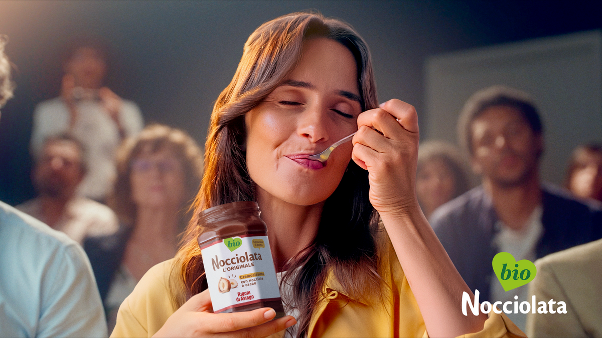 Nocciolata lancia la nuova campagna video e apre un nuovo capitolo con “No vabbè”